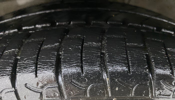 2018 Hyundai NEW SANTRO SPORTZ MT, Petrol, Manual, 28,364 km, Left Front Tyre Tread