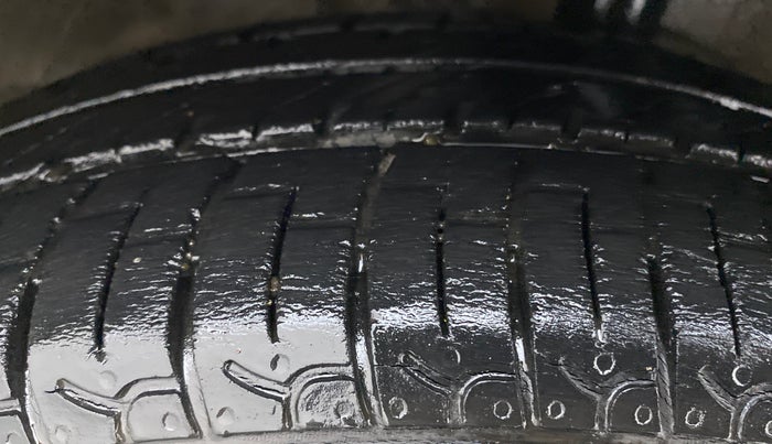 2018 Hyundai NEW SANTRO SPORTZ MT, Petrol, Manual, 28,364 km, Right Front Tyre Tread