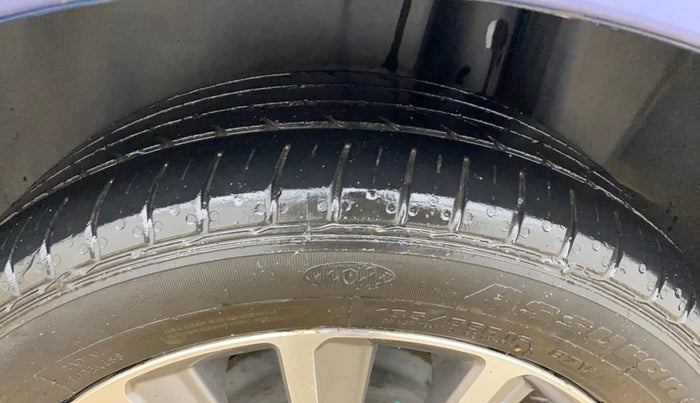 2018 Maruti Ciaz ALPHA DIESEL 1.3, Diesel, Manual, 85,988 km, Left Rear Tyre Tread