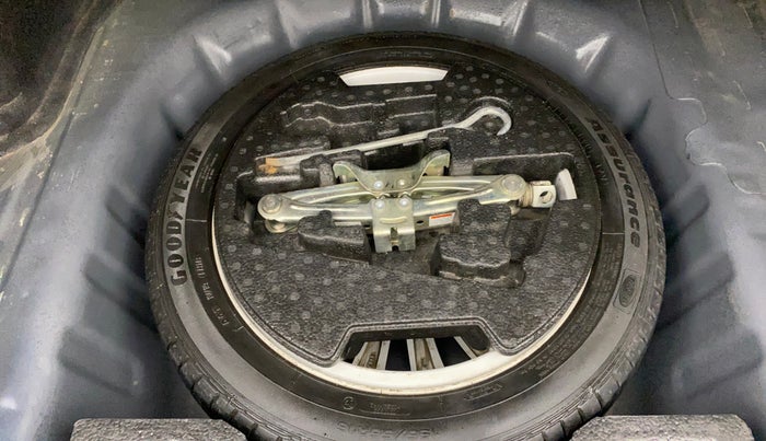 2018 Maruti Ciaz ALPHA DIESEL 1.3, Diesel, Manual, 85,988 km, Spare Tyre