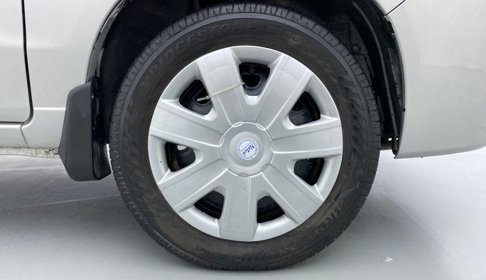 2014 Maruti Alto K10 VXI P, Petrol, Manual, 78,107 km, Right Front Wheel