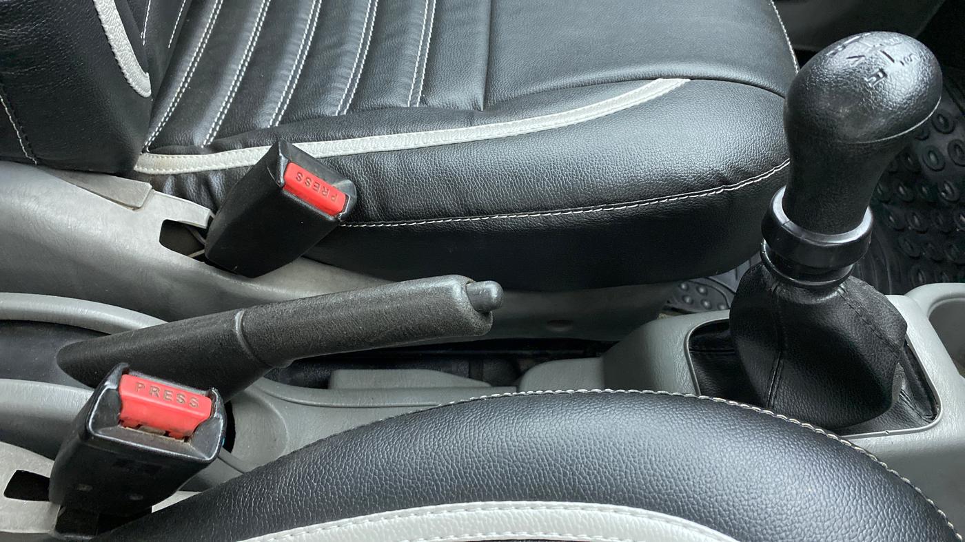 2014 Maruti Alto K10 VXI P, Petrol, Manual, 78,107 km, Gear Lever