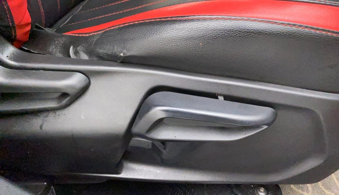 2020 Tata NEXON XZ PLUS PETROL, Petrol, Manual, 30,985 km, Driver Side Adjustment Panel