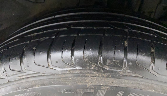 2020 Tata NEXON XZ PLUS PETROL, Petrol, Manual, 30,985 km, Left Rear Tyre Tread