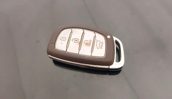 2024 Hyundai Creta SX (O) 1.5 PETROL, Petrol, Manual, 28,652 km, Key Close Up