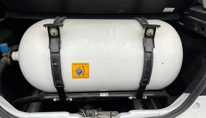 2022 Tata Tiago XZ PLUS CNG, CNG, Manual, 30,379 km, Boot Inside