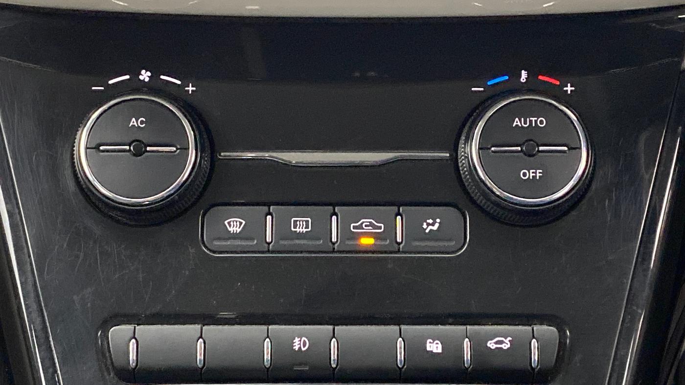 2020 Tata NEXON XZ+ 1.2, Petrol, Manual, 23,256 km, Automatic Climate Control