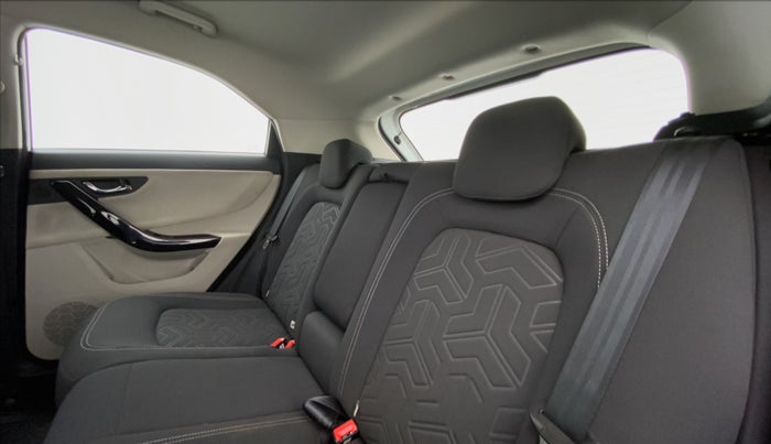 2020 Tata NEXON XZ+ 1.2, Petrol, Manual, 23,256 km, Right Side Rear Door Cabin