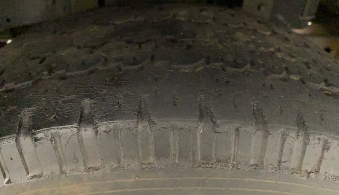 2017 Mahindra Thar CRDE 4X4 AC, Diesel, Manual, 73,611 km, Right Front Tyre Tread