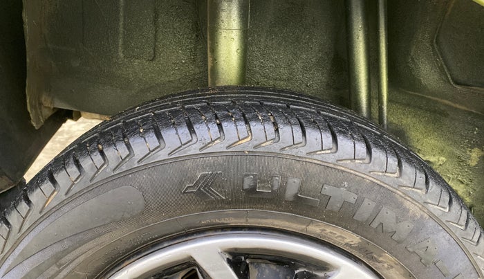 2016 Datsun Redi Go T (O), Petrol, Manual, 69,493 km, Right Rear Tyre Tread