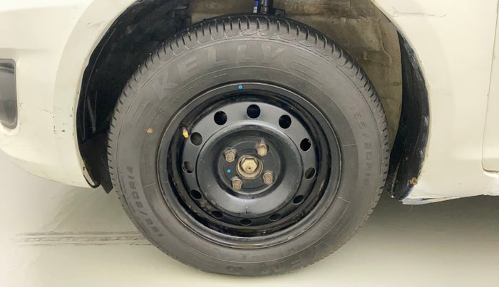 2013 Maruti Swift Dzire VXI, Petrol, Manual, 82,487 km, Left Front Wheel
