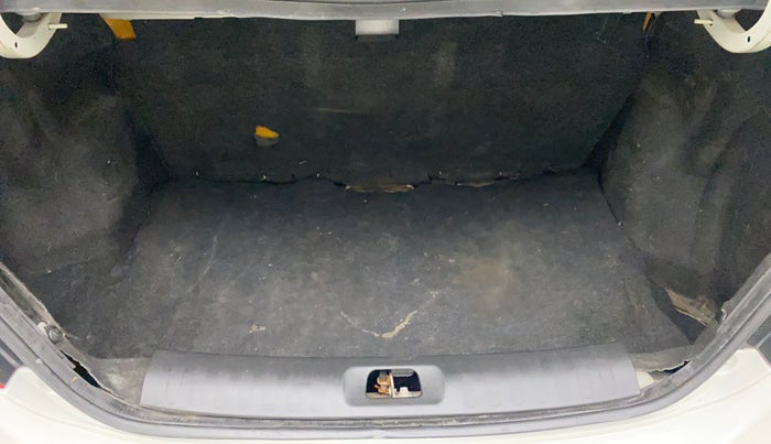 2013 Maruti Swift Dzire VXI, Petrol, Manual, 82,487 km, Boot Inside