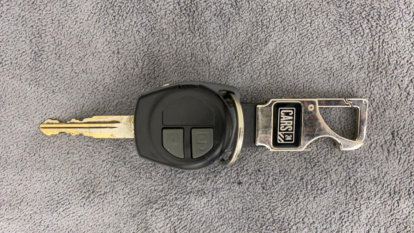 2013 Maruti Swift Dzire VXI, Petrol, Manual, 82,487 km, Key Close Up