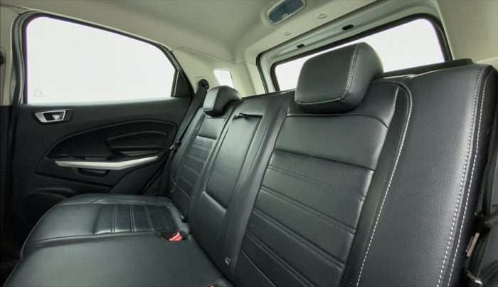 2018 Ford Ecosport 1.5 TDCI TITANIUM PLUS, Diesel, Manual, 72,325 km, Right Side Rear Door Cabin
