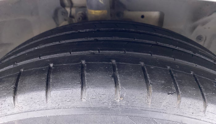 2018 Ford Ecosport 1.5 TDCI TITANIUM PLUS, Diesel, Manual, 72,325 km, Right Front Tyre Tread