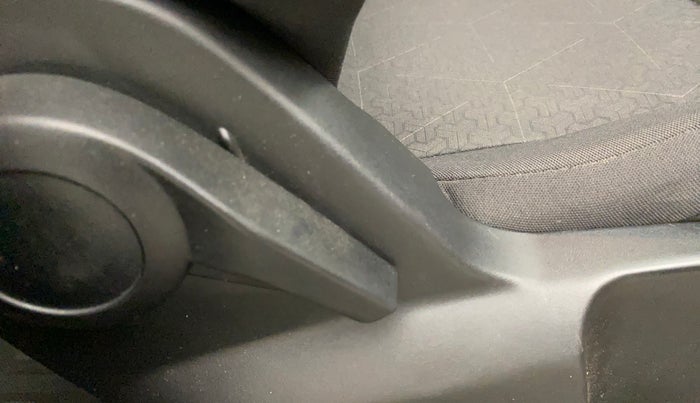 2023 Tata PUNCH ADVENTURE MT, Petrol, Manual, 43,203 km, Driver Side Adjustment Panel