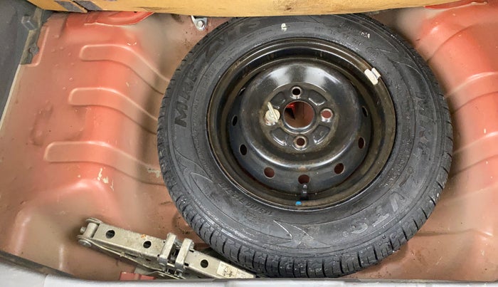 2014 Maruti Alto 800 LXI, Petrol, Manual, 37,894 km, Spare Tyre