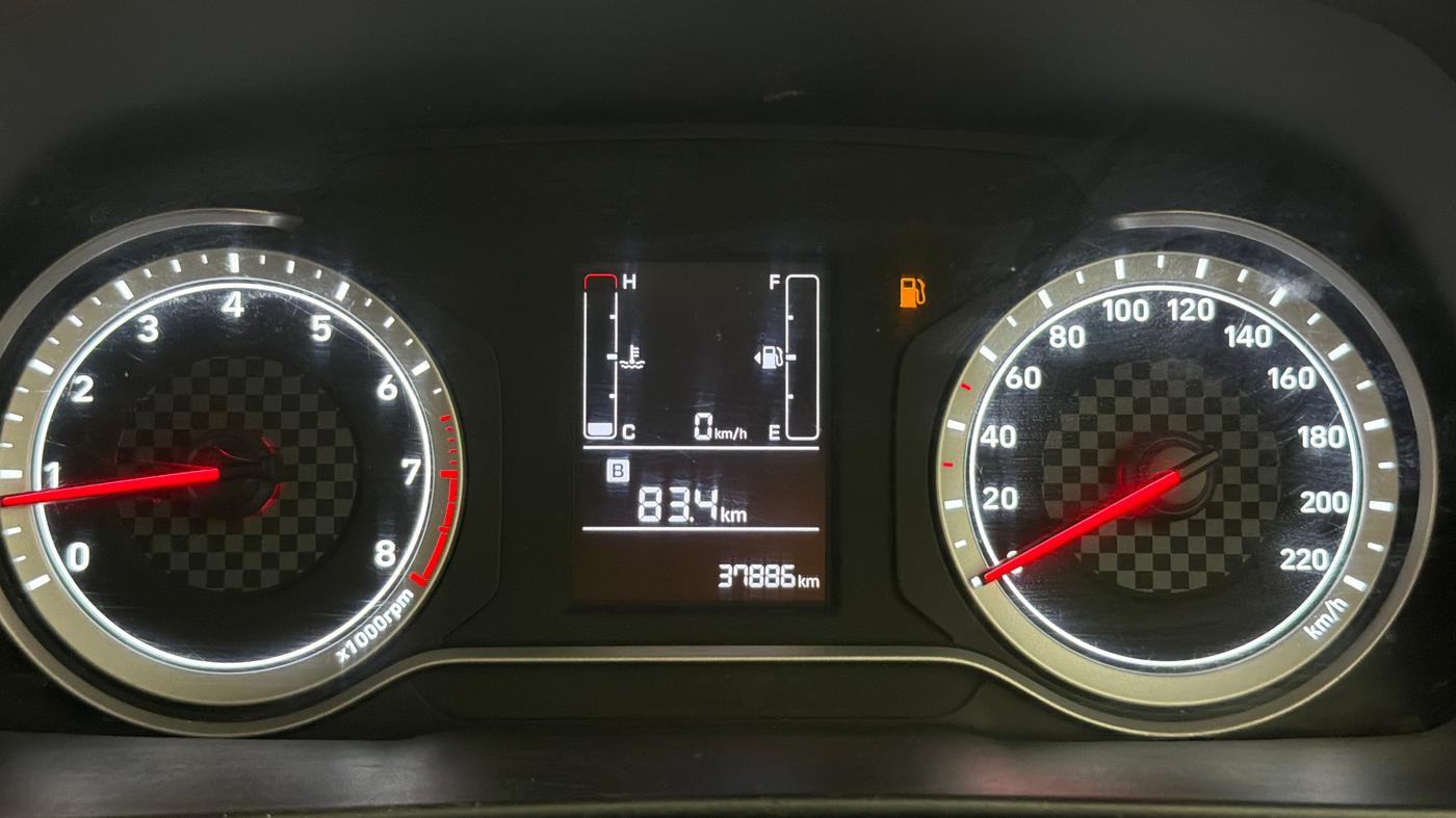 2022 Hyundai NEW I20 MAGNA 1.2 MT, Petrol, Manual, 37,885 km, Odometer Image