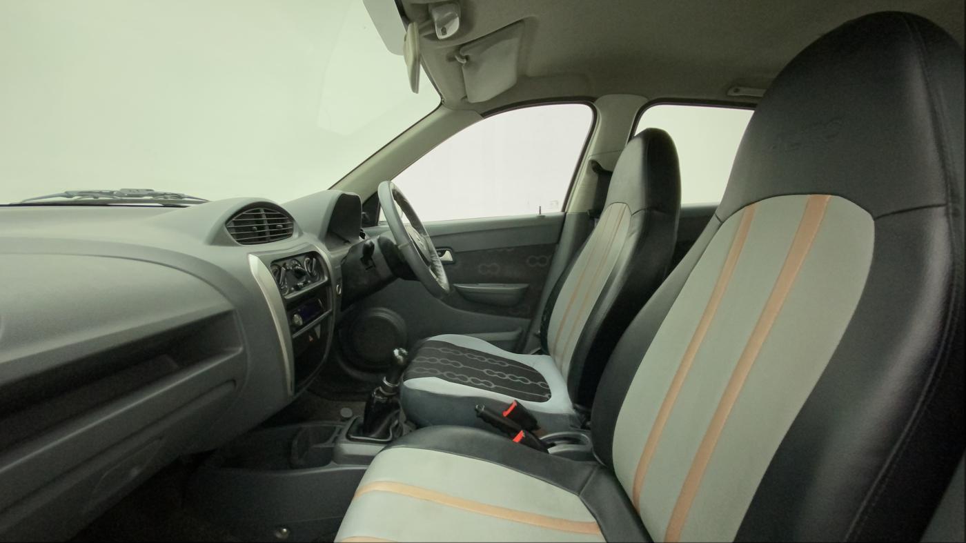 2013 Maruti Alto 800 LXI, Petrol, Manual, 58,409 km, Right Side Front Door Cabin