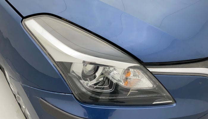 2016 Maruti Baleno ALPHA PETROL 1.2, Petrol, Manual, 86,333 km, Right headlight - Minor scratches