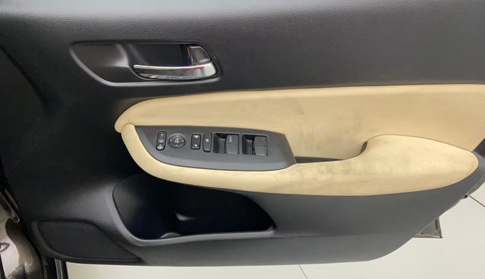 2022 Honda City 1.5L I-VTEC VX, Petrol, Manual, 9,837 km, Driver Side Door Panels Control