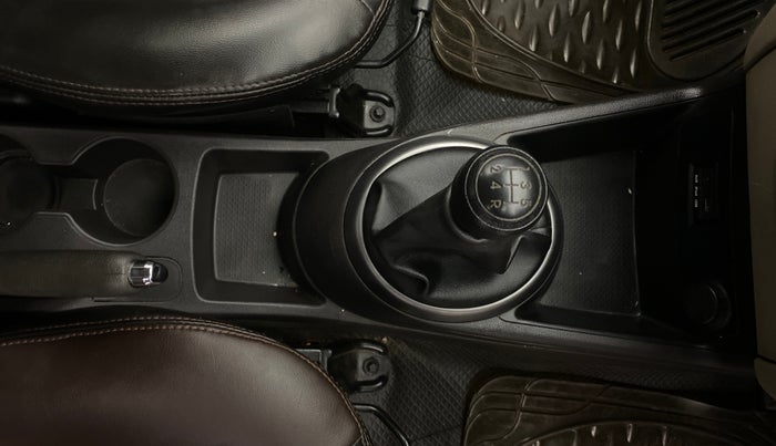 2013 Hyundai i20 MAGNA (O) 1.2, Petrol, Manual, 61,150 km, Gear Lever