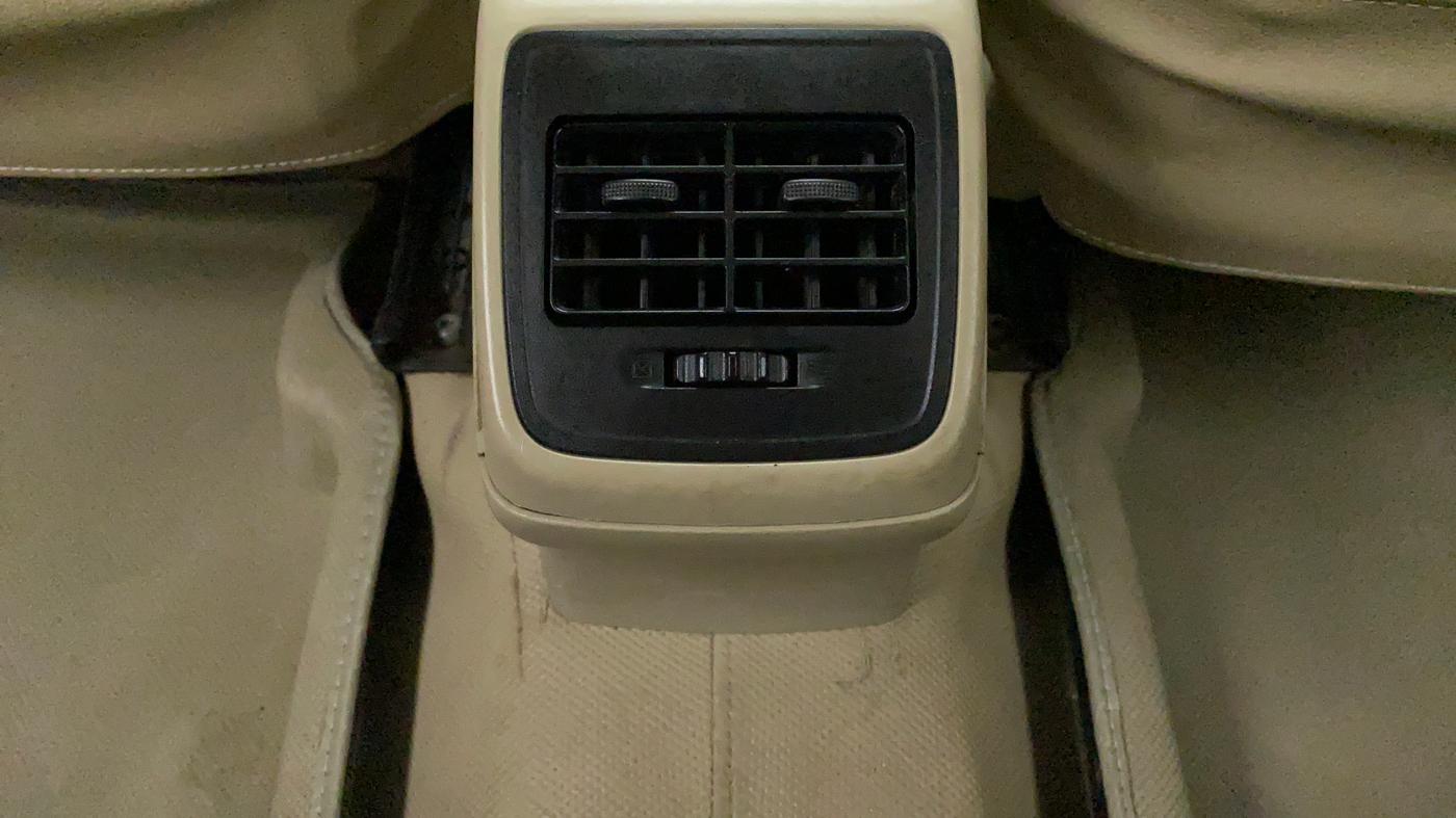 2019 Maruti Dzire VXI, Petrol, Manual, Rear AC Vents