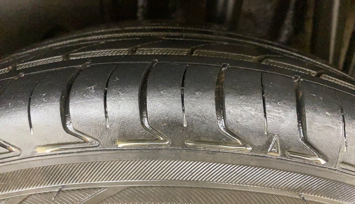 2018 Tata Tiago XZ PETROL, Petrol, Manual, 57,408 km, Left Rear Tyre Tread