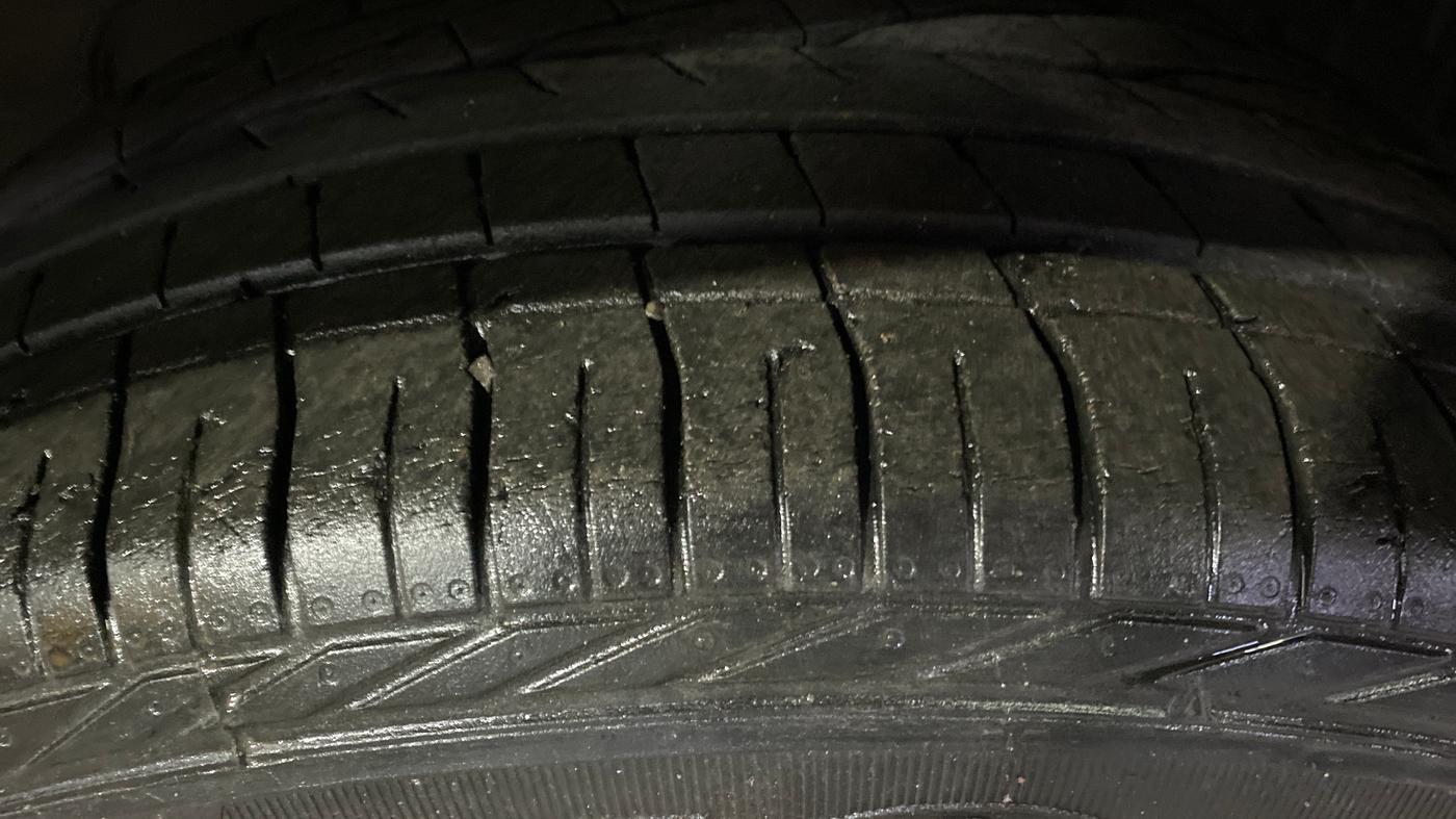 2021 Tata NEXON XZ PLUS PETROL, Petrol, Manual, 18,114 km, Left Front Tyre Tread