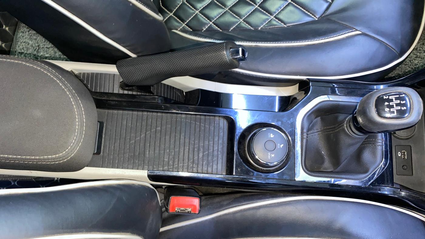 2021 Tata NEXON XZ PLUS PETROL, Petrol, Manual, 18,114 km, Gear Lever