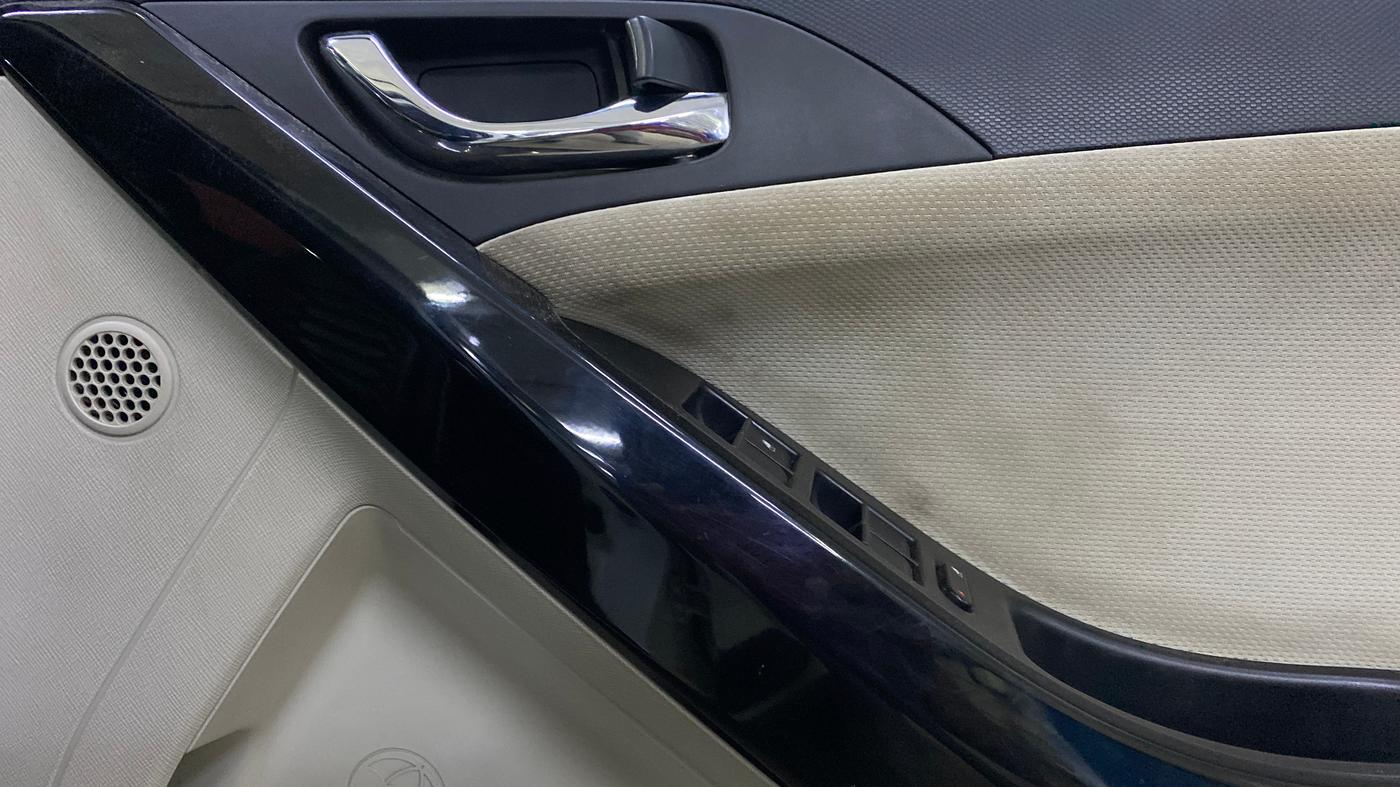 2021 Tata NEXON XZ PLUS PETROL, Petrol, Manual, 18,114 km, Driver Side Door Panels Control