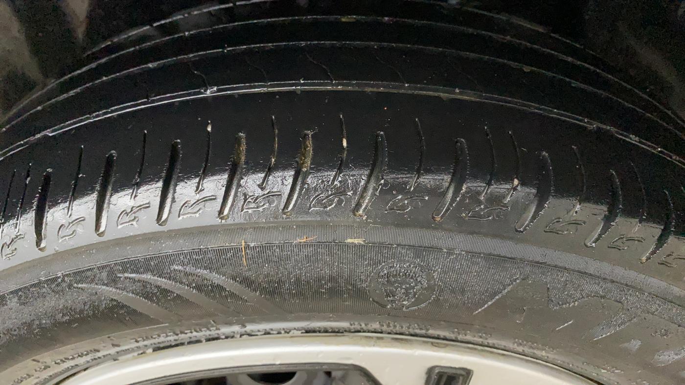 2020 Maruti Vitara Brezza LXI, Petrol, Manual, 77,545 km, Left Rear Tyre Tread