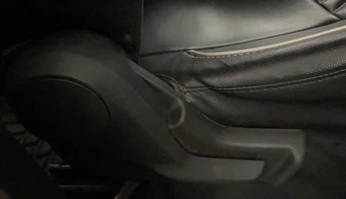 2022 Maruti IGNIS SIGMA 1.2, Petrol, Manual, 24,472 km, Driver Side Adjustment Panel
