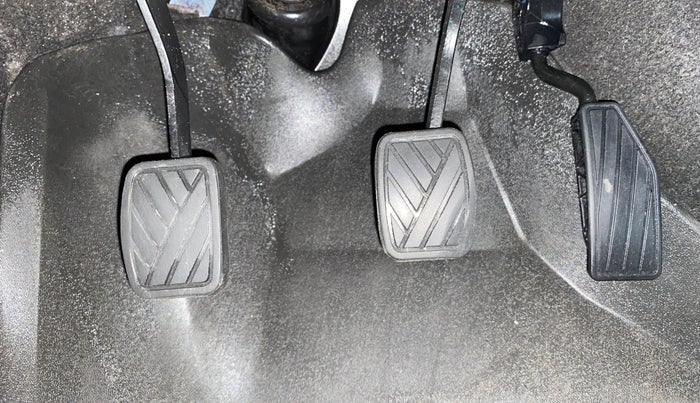 2022 Maruti IGNIS SIGMA 1.2, Petrol, Manual, 24,472 km, Pedals
