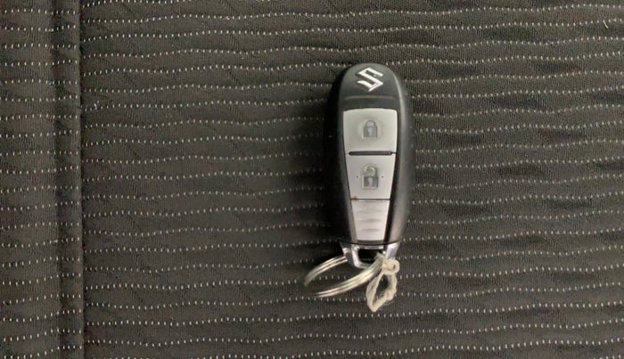 2018 Maruti Baleno ALPHA PETROL 1.2, Petrol, Manual, 65,309 km, Key Close Up