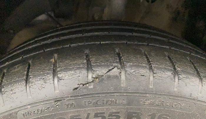 2018 Maruti Baleno ALPHA PETROL 1.2, Petrol, Manual, 65,309 km, Left Front Tyre Tread