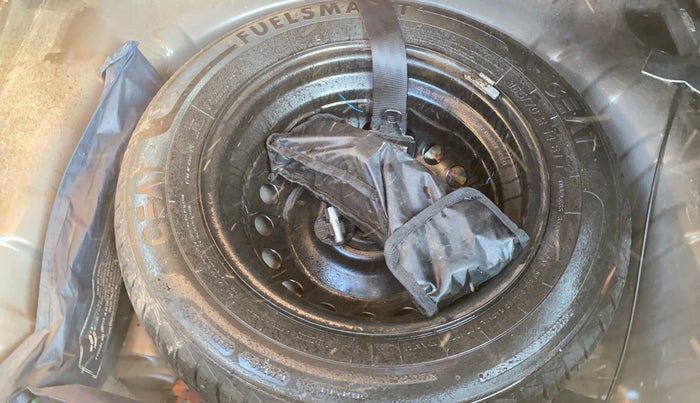 2020 Renault Kwid RXT 1.0 AMT (O), Petrol, Automatic, 38,385 km, Spare Tyre