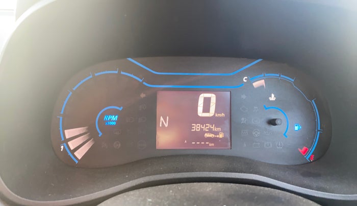 2020 Renault Kwid RXT 1.0 AMT (O), Petrol, Automatic, 38,385 km, Odometer Image