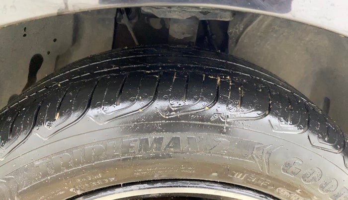 2021 Tata ALTROZ XZ PLUS PETROL DARK EDITION, Petrol, Manual, 29,120 km, Right Front Tyre Tread