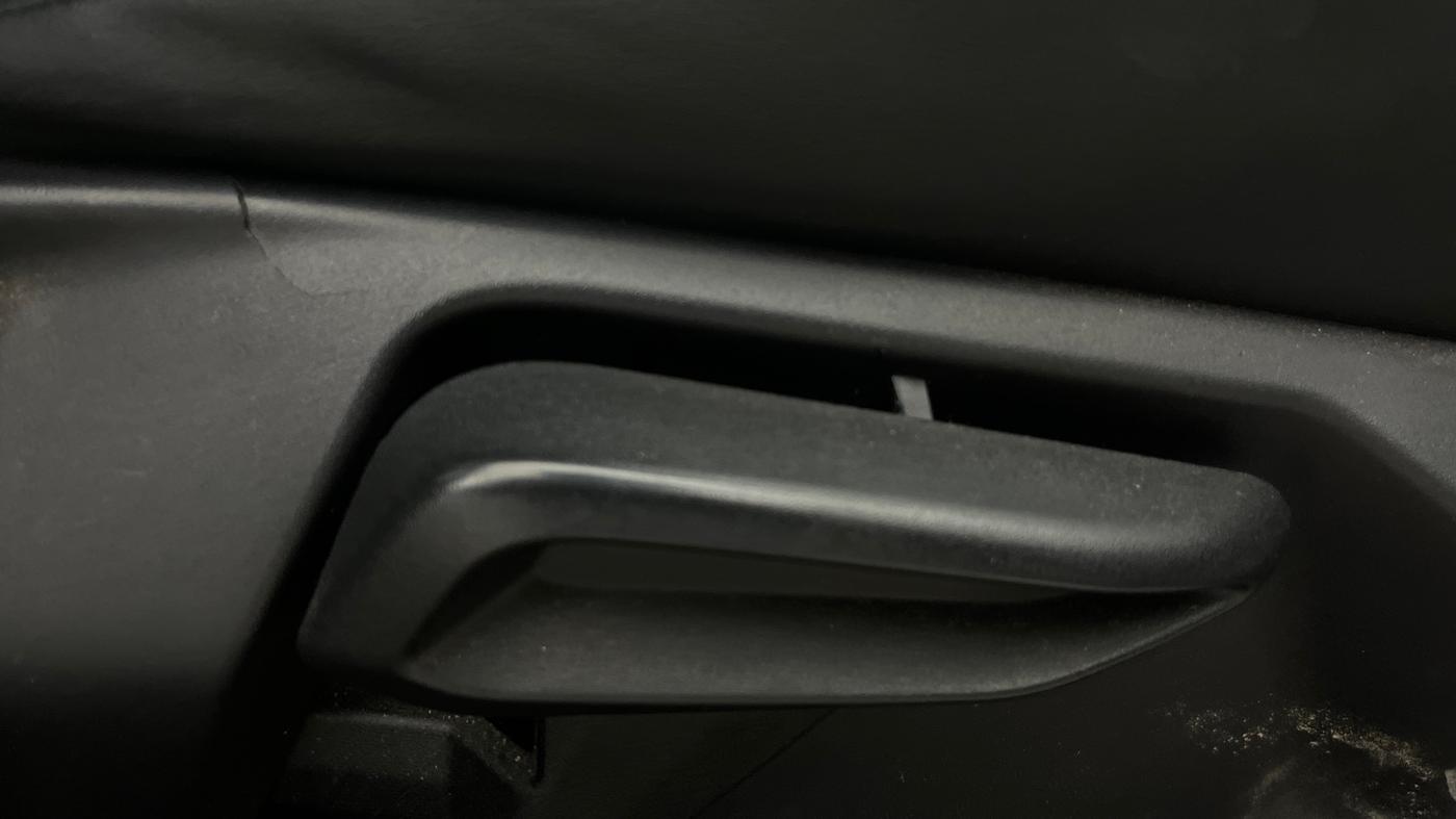 2023 Tata NEXON XZA PLUS LUX SUNROOF DARK DIESEL, Diesel, Automatic, 67,052 km, Driver Side Adjustment Panel
