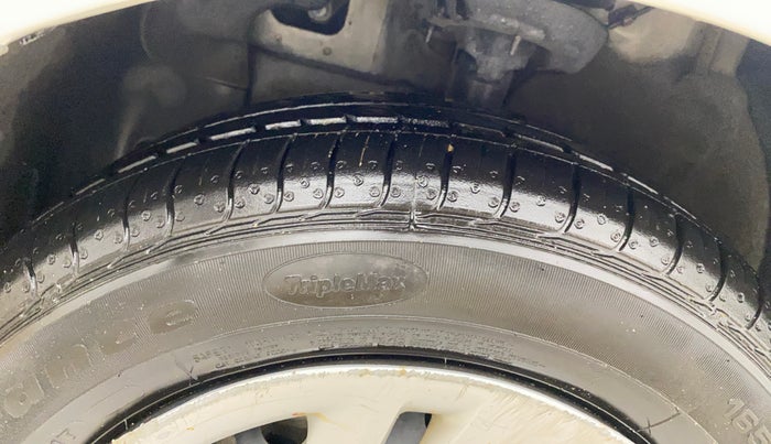 2020 Hyundai GRAND I10 NIOS MAGNA AMT 1.2 KAPPA VTVT, Petrol, Automatic, 68,750 km, Left Front Tyre Tread