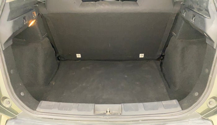 2020 Tata NEXON XMA SUNROOF PETROL, Petrol, Automatic, 56,068 km, Boot Inside