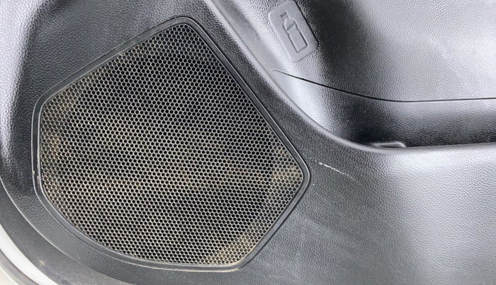 2019 Maruti Swift LXI, CNG, Manual, 68,809 km, Speaker