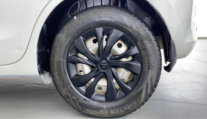 2019 Maruti Swift LXI, CNG, Manual, 68,809 km, Left Rear Wheel