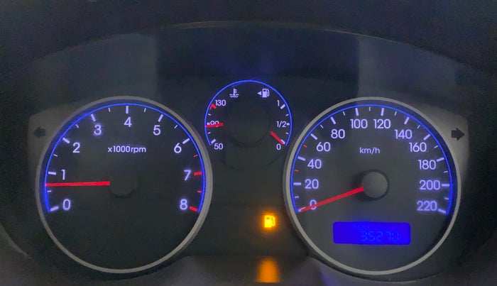 2011 Hyundai i20 MAGNA (O) 1.2, Petrol, Manual, 35,389 km, Odometer Image