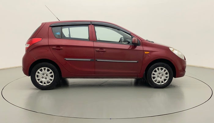 2011 Hyundai i20 MAGNA (O) 1.2, Petrol, Manual, 35,389 km, Right Side View