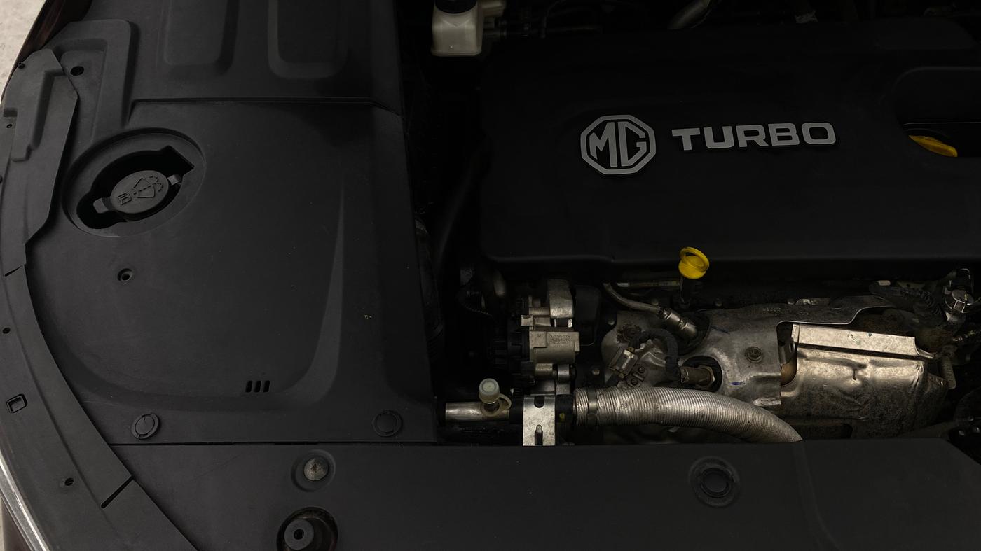 2021 MG HECTOR PLUS SHARP 2.0 DIESEL TURBO MT 6-STR, Diesel, Manual, 1,00,349 km, Engine View - Right