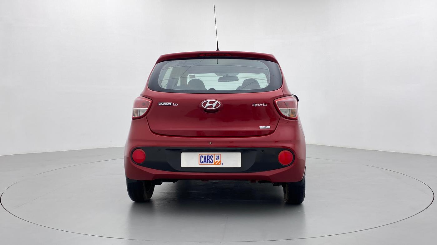 2017 Hyundai Grand i10 SPORTZ 1.2 KAPPA VTVT, Petrol, Manual, 7,843 km, Back/Rear