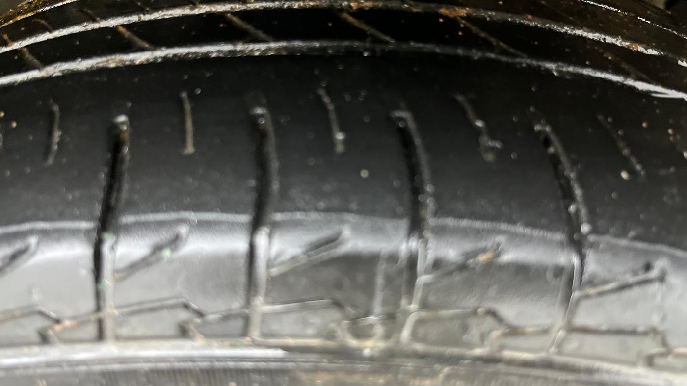 2022 Hyundai Creta SX (O) AT 1.5 DIESEL, Diesel, Automatic, 29,551 km, Right Front Tyre Tread