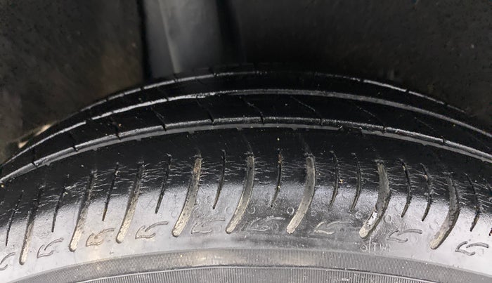 2019 Maruti Baleno DELTA PETROL 1.2, Petrol, Manual, 25,749 km, Right Rear Tyre Tread